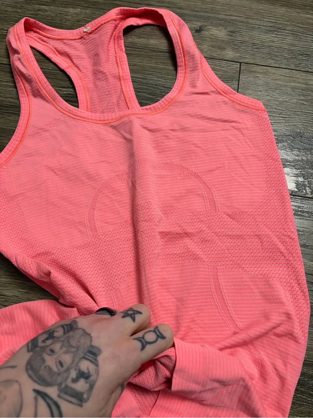 Lululemon Swiftly Tech Racerback Tank Top *Hip Length (Lush Coral) Size 4